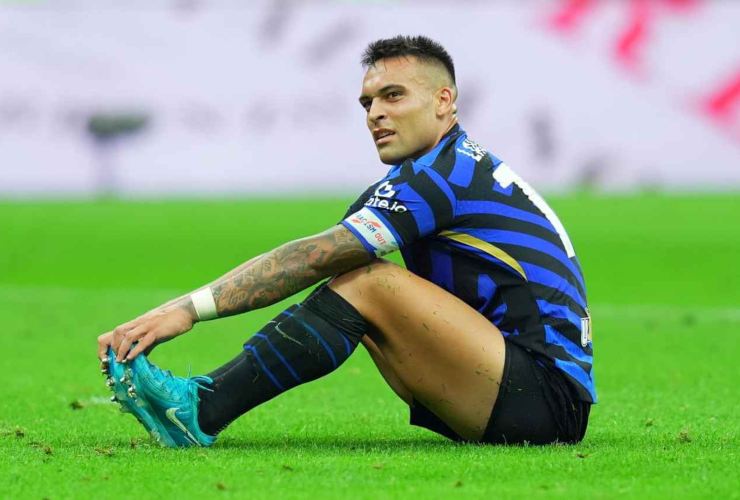 Lautaro Martinez in campo con la maglia dell'Inter - foto LaPresse - Fattidipallone.it