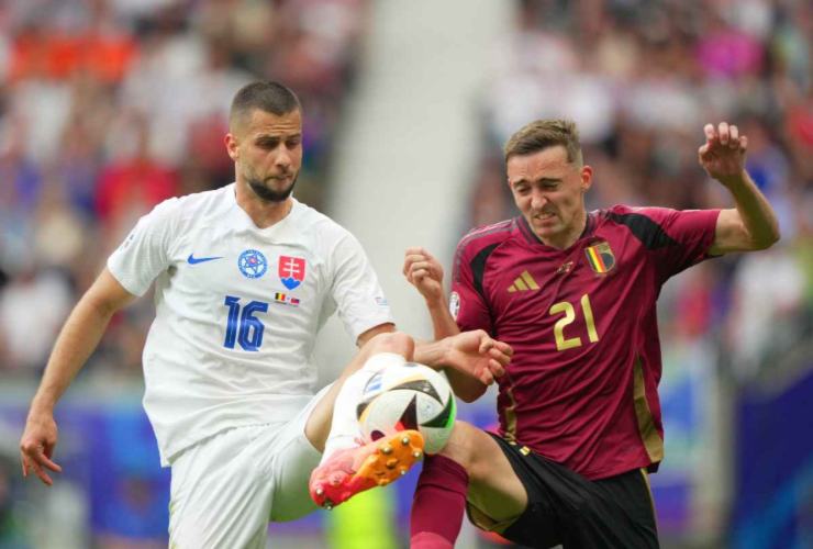 David Hancko in campo con la maglia della Nazionale slovacca - foto LaPresse - Fattidipallone.it