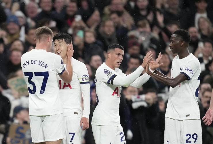 Giocatori del Tottenham - foto LaPresse - Fattidipallone.it