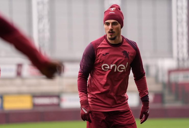 Eljif Elmas con la maglia del Torino - foto LaPresse - Fattidipallone.it