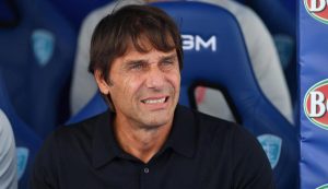 Antonio Conte in panchina – foto LaPresse – Fattidipallone.it