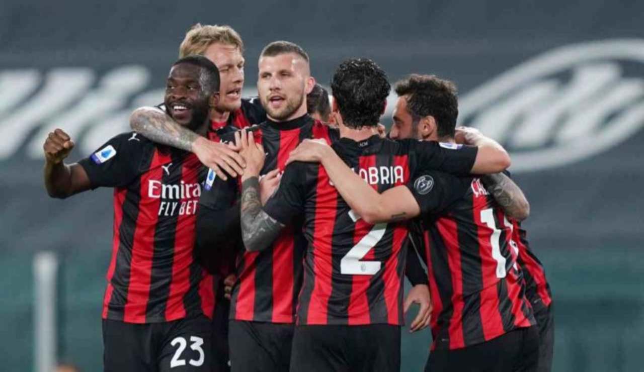 “NON POSSO NEMMENO USCIRE” | Caos in casa Milan: la vittoria contro il Lecce ha sollevato un polverone, la società ci mette una pezza